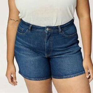 NWT WARP+WEFT Women's Denim VVI Plus Relaxed Short Size 14